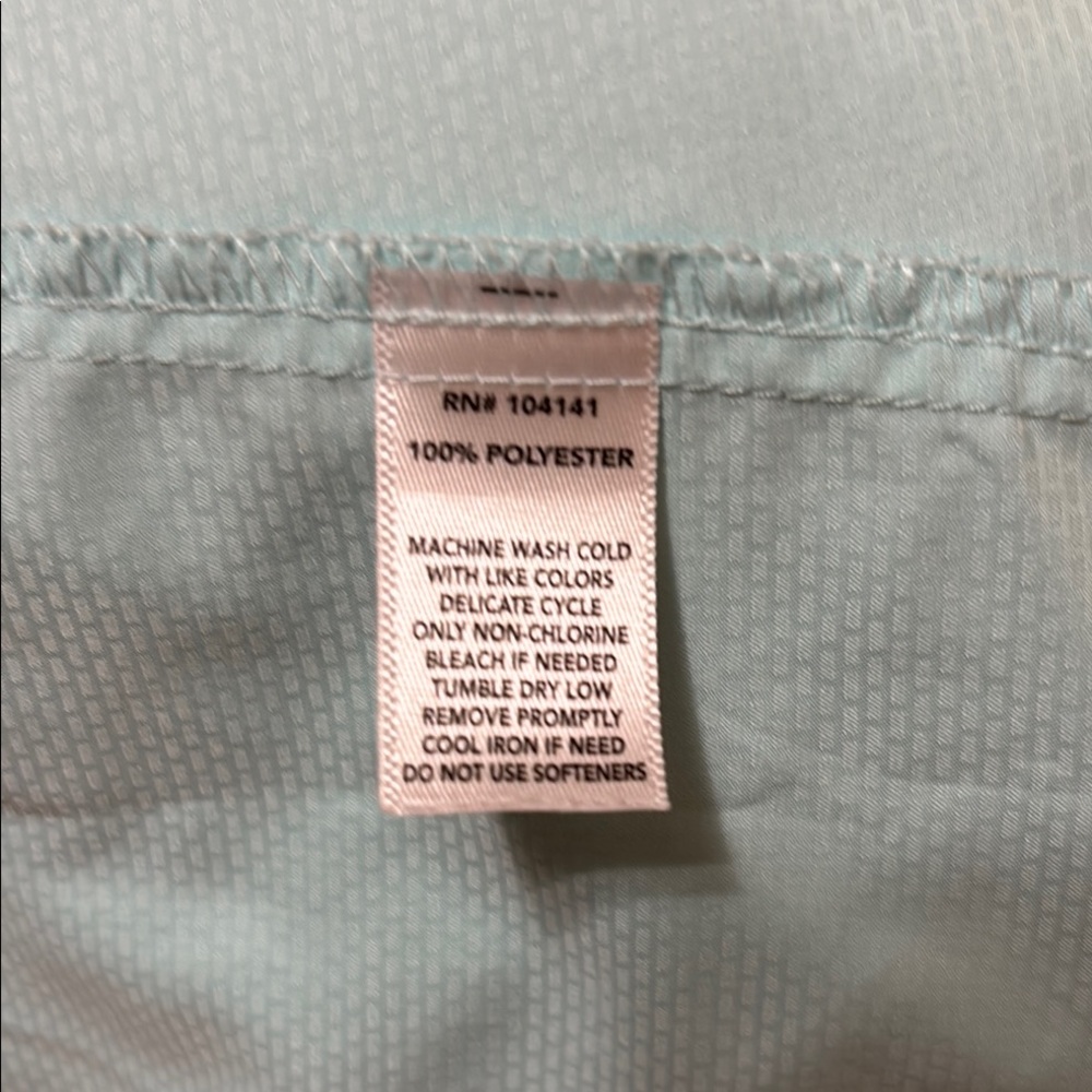 Field & Stream Women's Light Teal Shirt - Picture 7 of 7